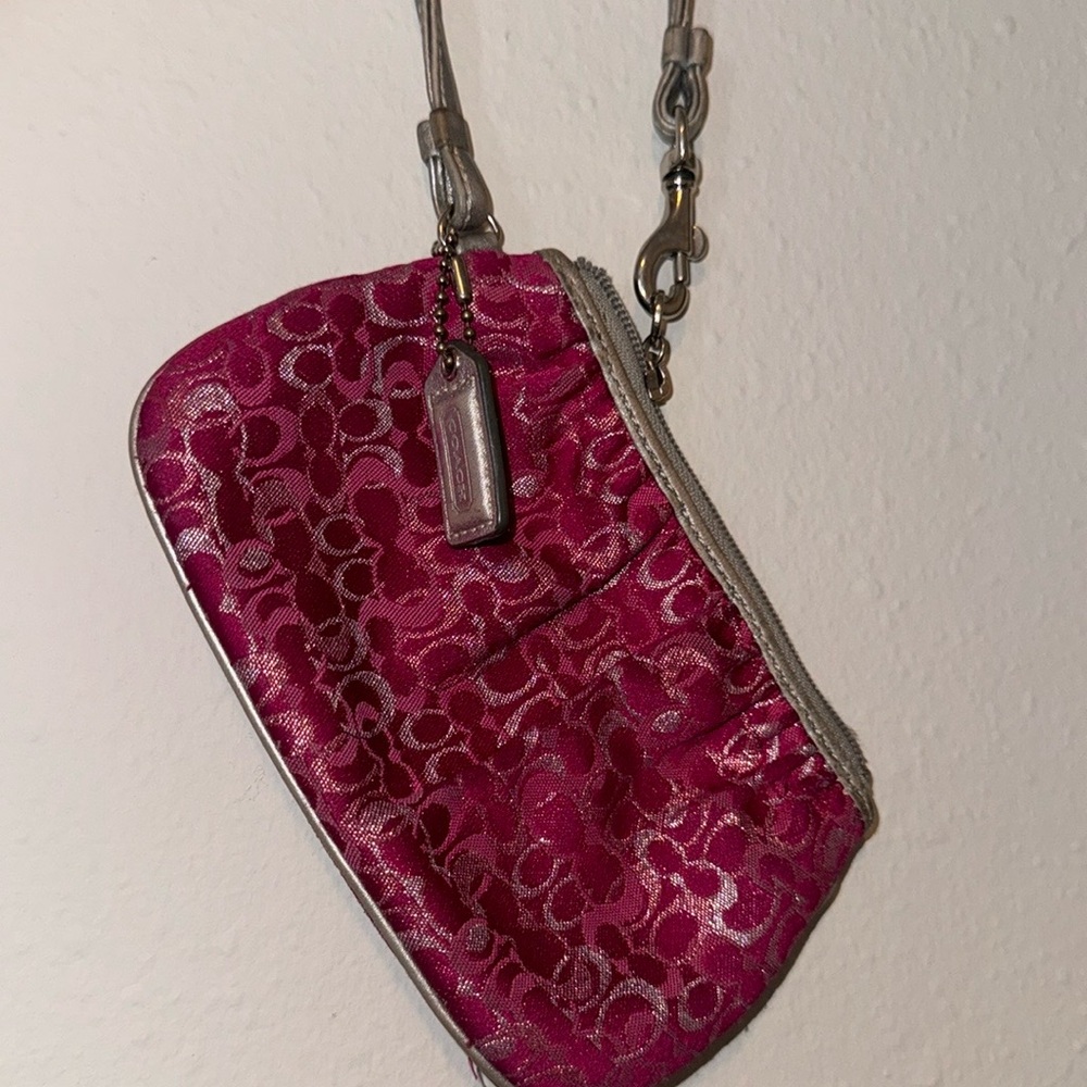 Coach coin purse pink and silver
